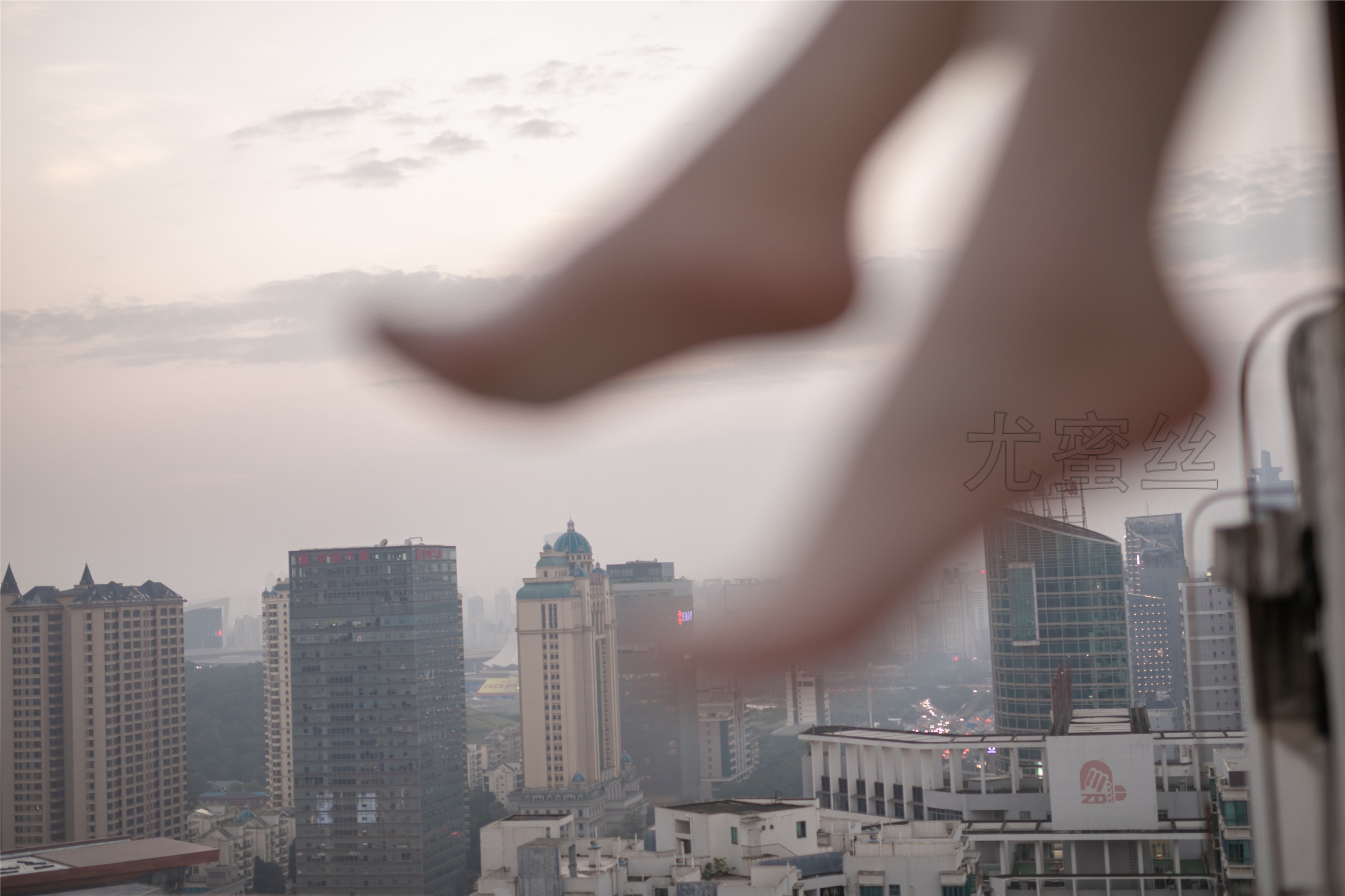 尤蜜丝 穿搭写真 NO.036